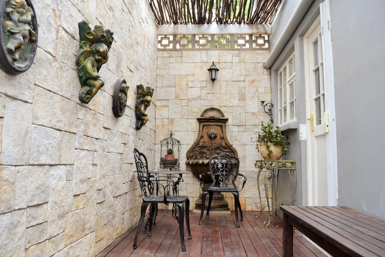Versailles Self-Catering Wellington Exteriör bild