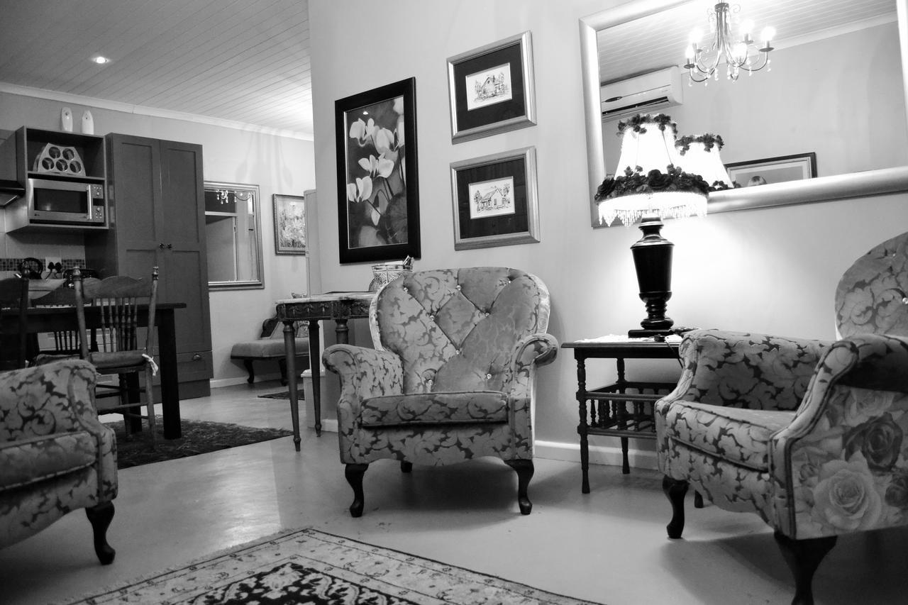 Versailles Self-Catering Wellington Exteriör bild