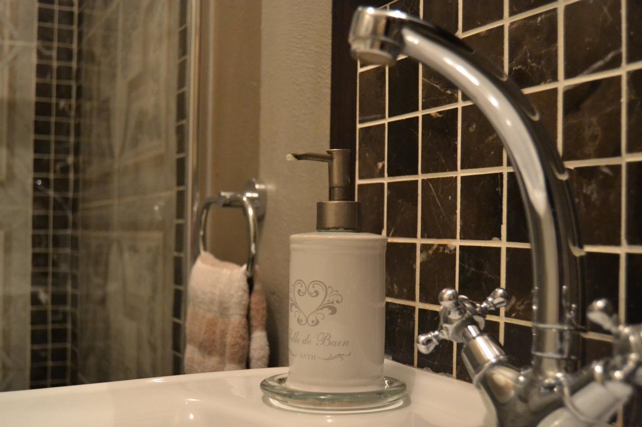 Versailles Self-Catering Wellington Exteriör bild
